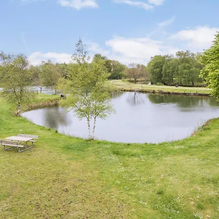 3 Bedroom Gorgeous In Prázdninový dům Ringkøbing