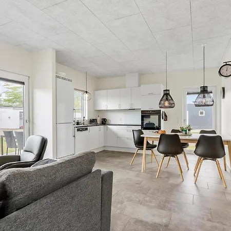 Prázdninový dům 3 Bedroom Gorgeous In *