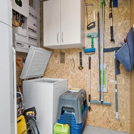 3 Bedroom Gorgeous In *